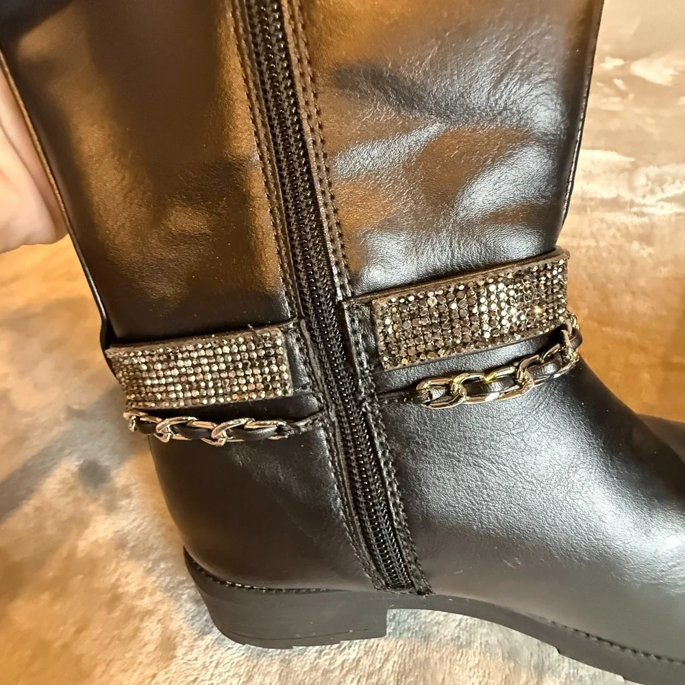 Girls Black Mid-Calf Combat Boots Rhinestone Buckle Chain Accent Side Zip Size 2